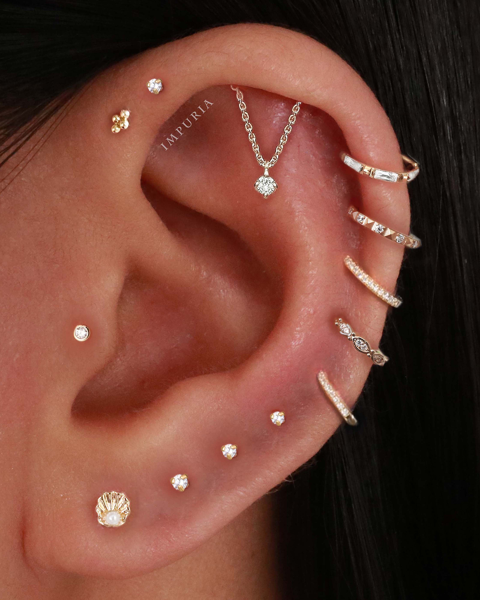 Gold Cartilage Helix Ear Piercing Jewelry Ideas for Women - Cute Ear Piercing Jewelry Ideas for Women - www.Impuria.com