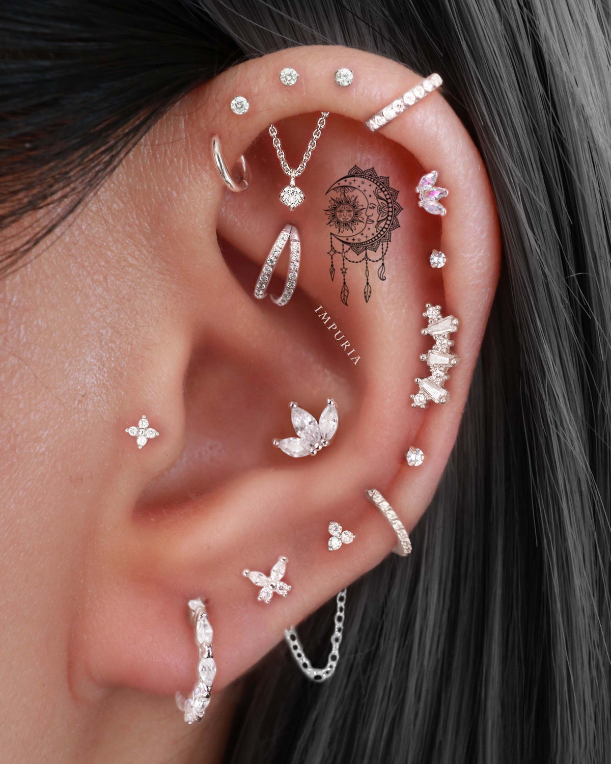 Pretty Clover Cartilage Earring Studs 16G Surgical Stainless Steel - Cute Multiple Ear Piercing Ideas for Women - www.Impuria.com #earpiercings