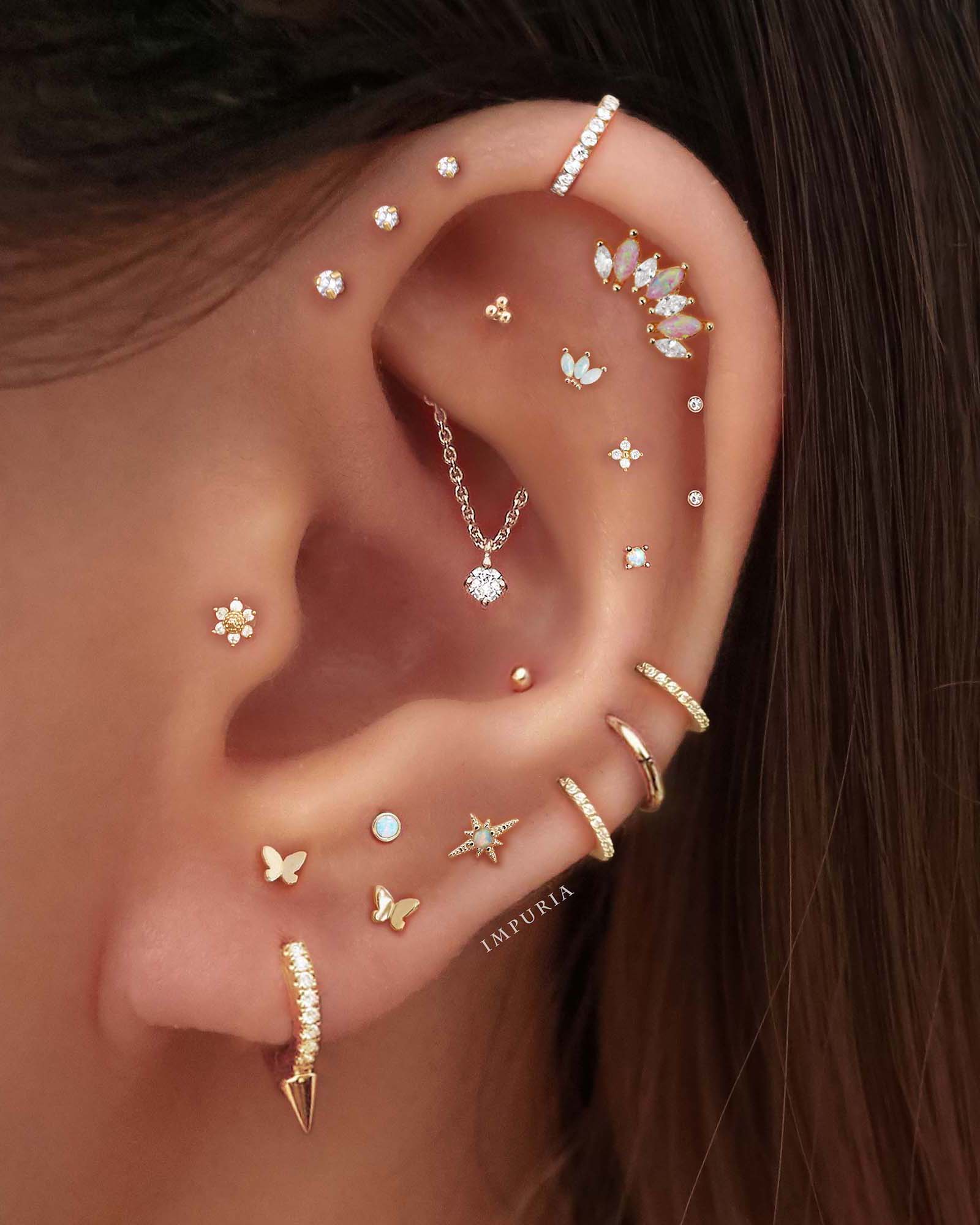 Helix Earring Ring Hoop Clicker - Cute Multiple Ear Piercing Ideas for Women - www.Impuria.com #earpiercings
