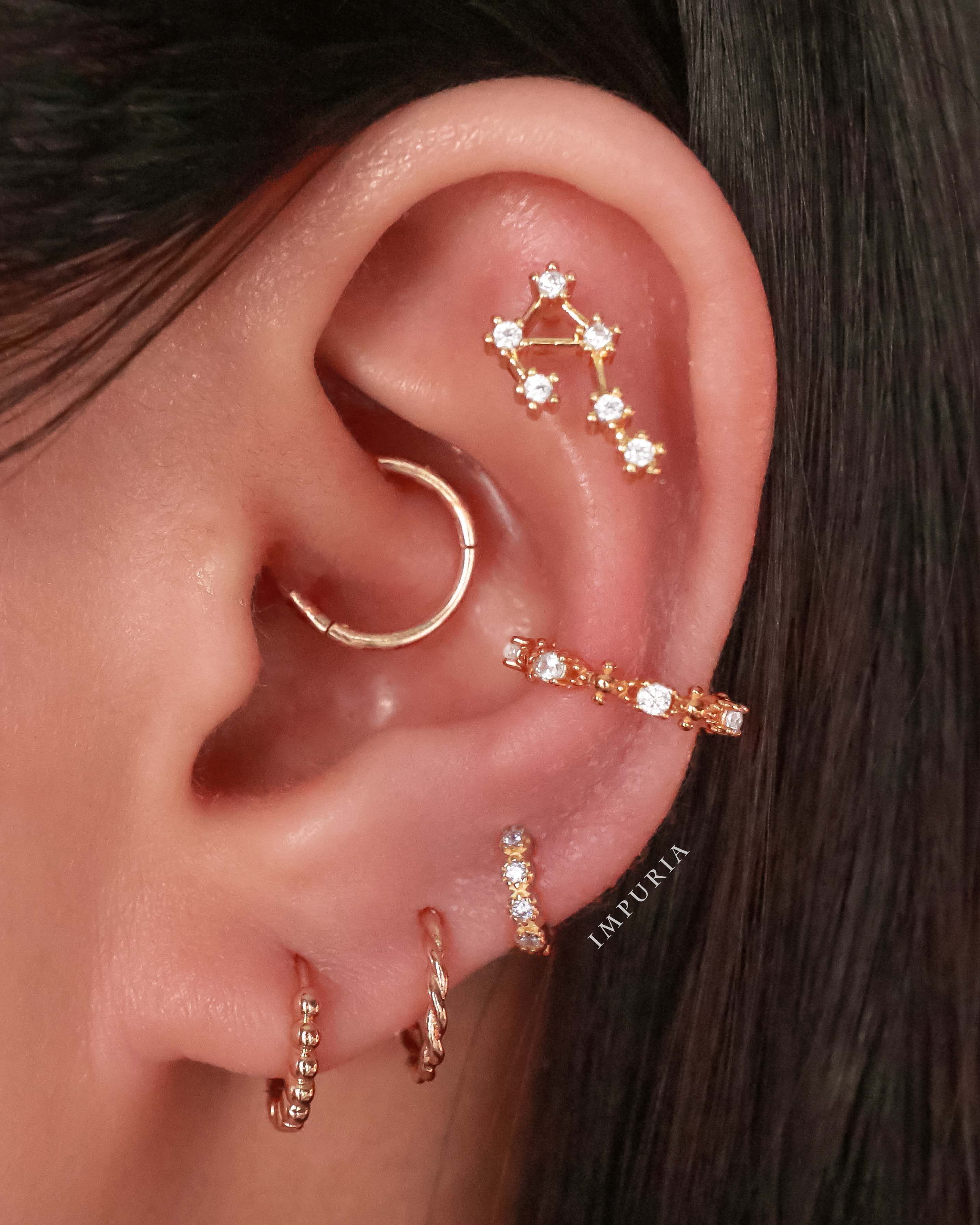 Samara Twisted Spiral Hoop Ring Clicker