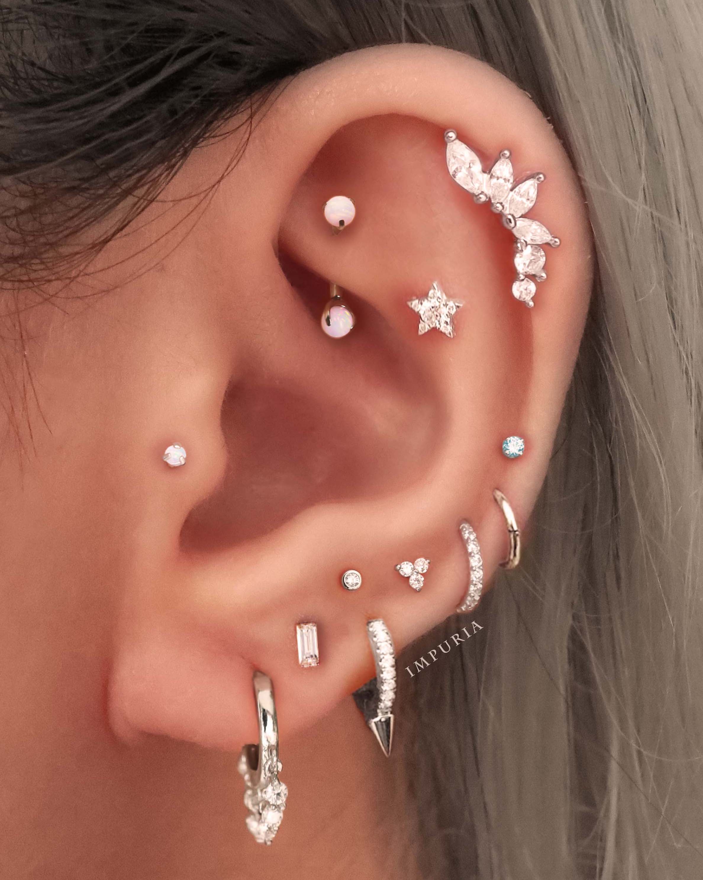 Cartilage Earring Unique Ear Piercing Ideas for Women - www.Impuria.com #earpiercings