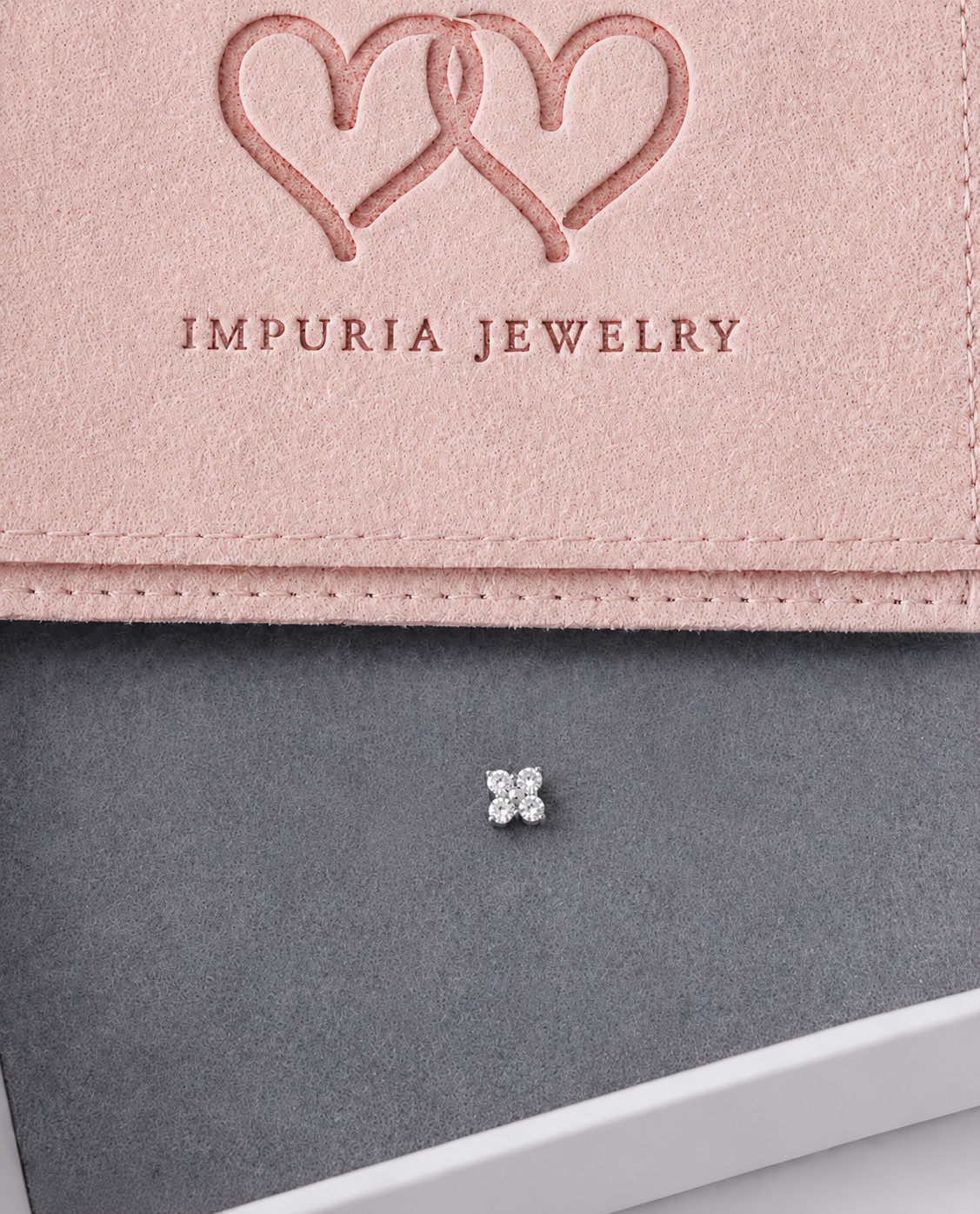 Clover Flat Back Stud