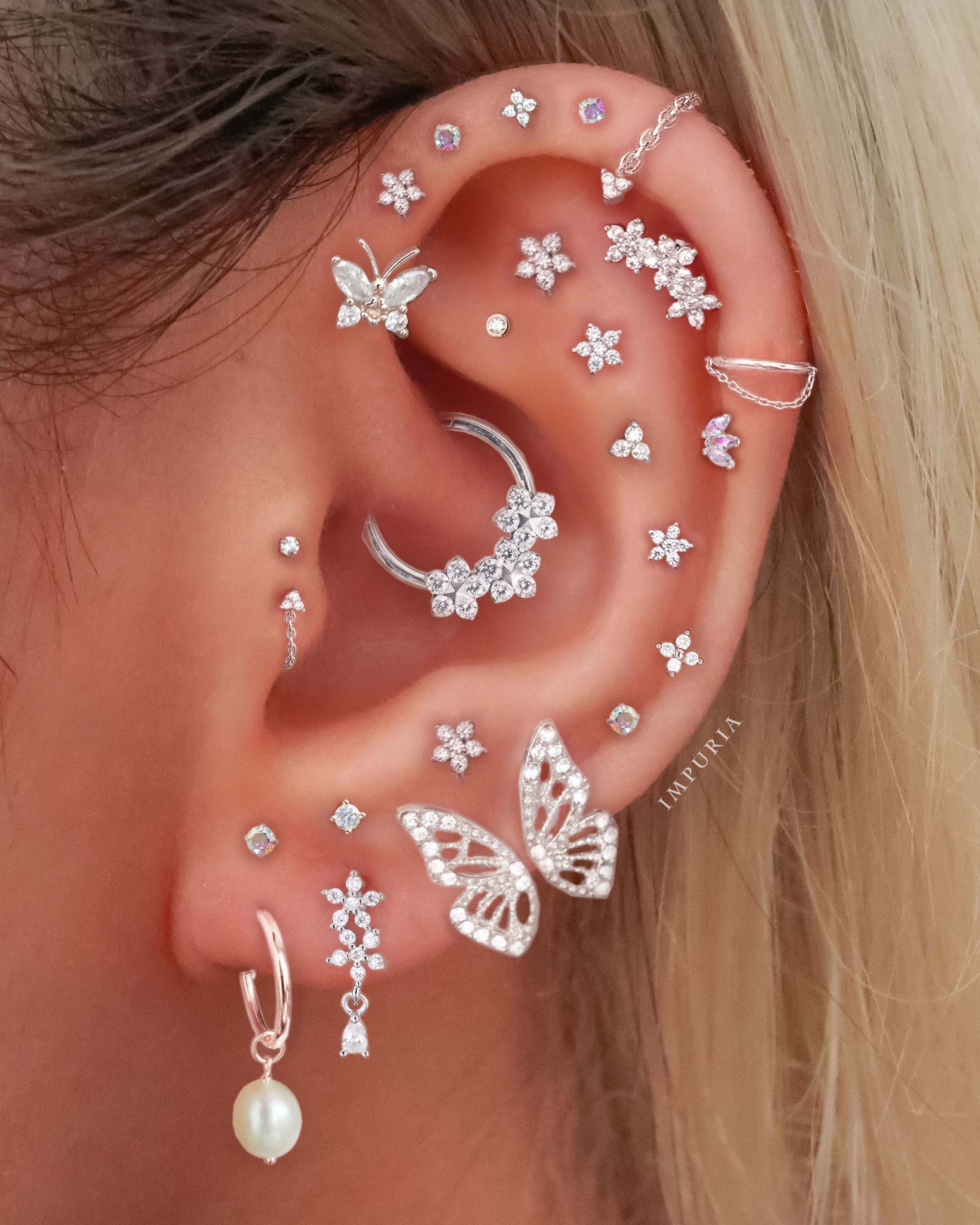 Pretty Multiple Feminine Ear Piercing Curation Ideas for Women Silver Cartilage Earrings for Women - www.Impuria.com #earpiercings