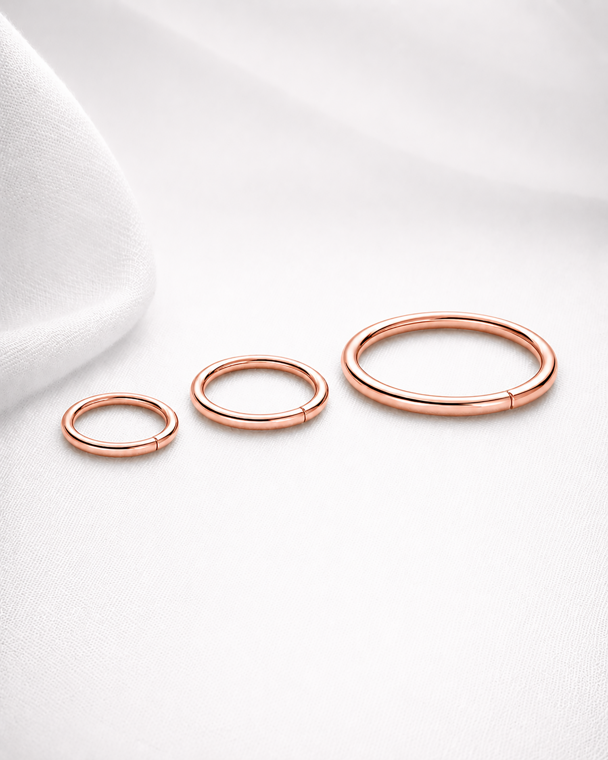 The Polished Tapered Hoop Capsule