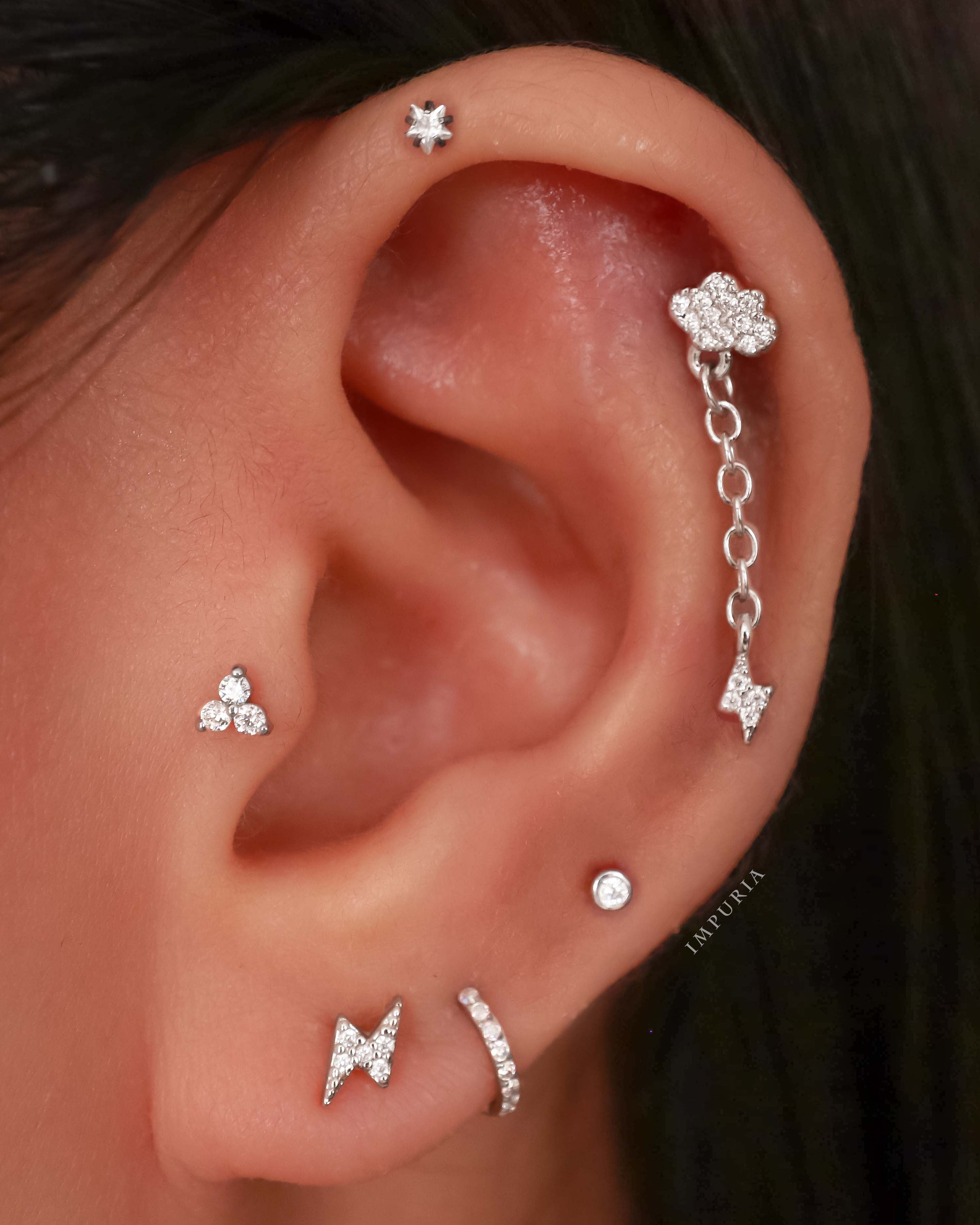 Ear Curation Ideas Crystal Cartilage Helix Tragus Conch Earring Hoop Ring 16G - ideias fofas de piercing na orelha - www.Impuria.com