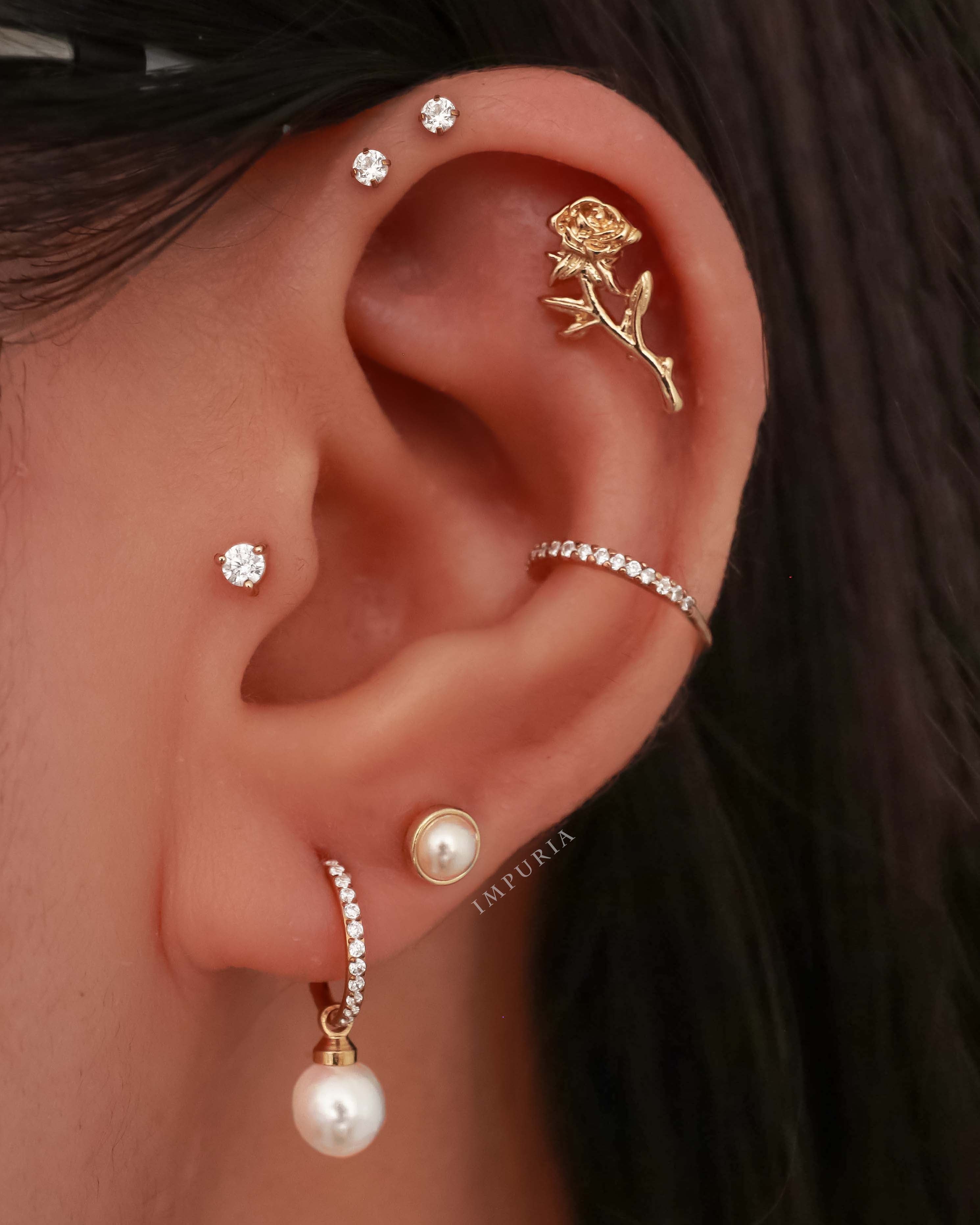 Double Forward Helix Earring Stud - Classy Multiple Ear Piercing Ideas for Women - www.Impuria.com #earpiercings 