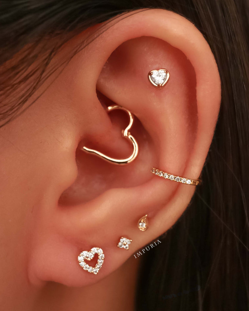 Cute Heart Multiple Ear Piercing Cartilage Helix Earring Studs - ideias fofas de piercing na orelha - www.Impuria.com