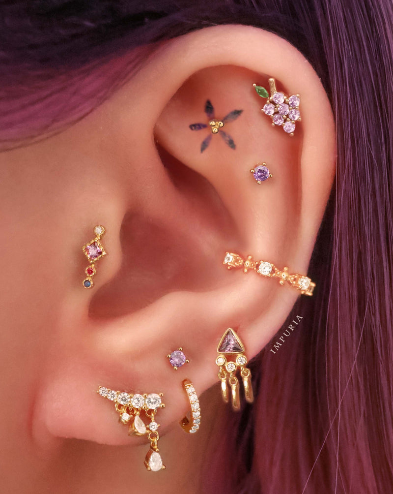 Cute Floral Purple Ear Piercing Curation ideas Cartilage Helix Tragus Conch Earring Stud - Ideas para perforar la oreja - www.Impuria.com 