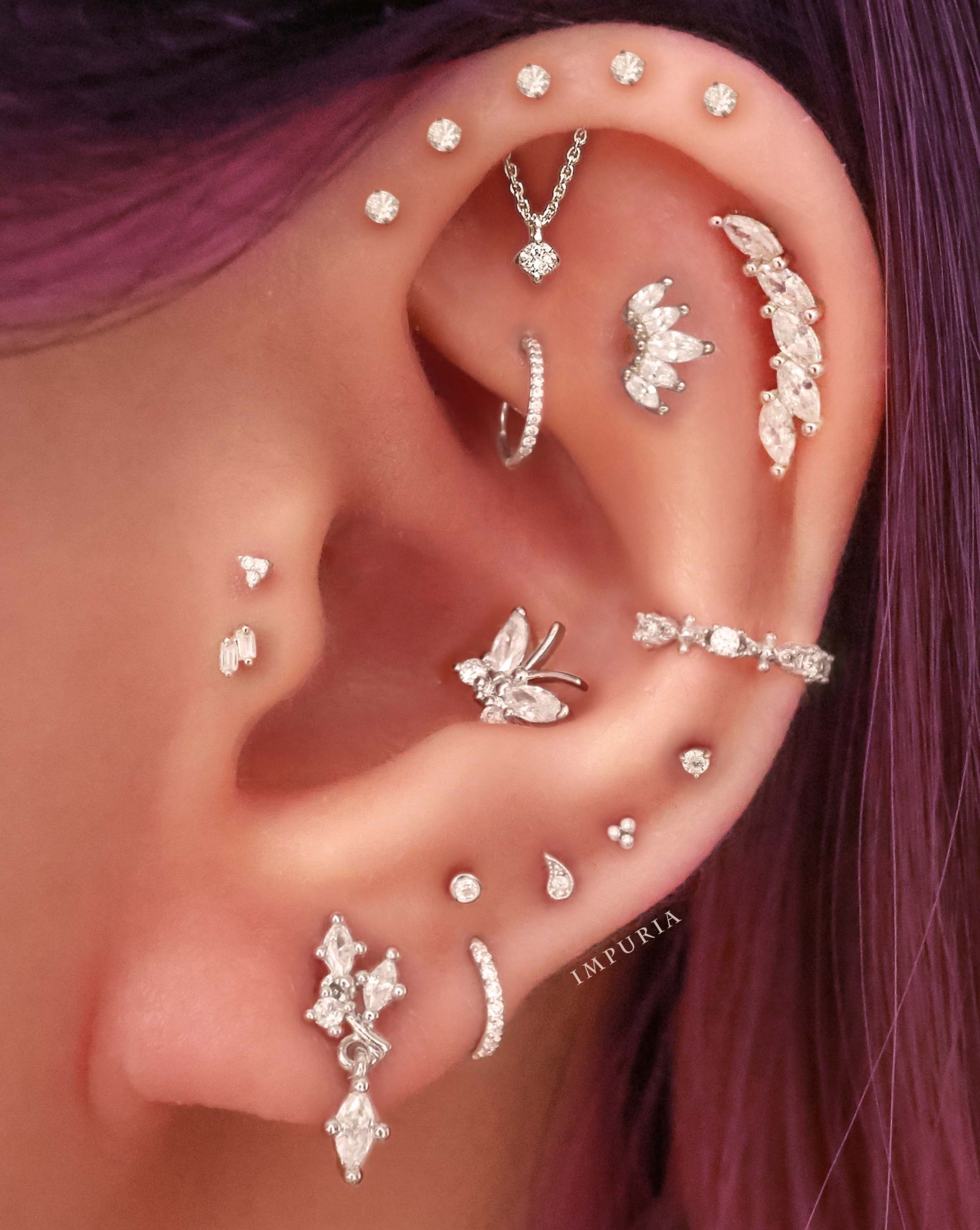 Stacked Unique Curated Ear Piercing Ideas - Crystal Pave Cartilage Helix Tragus Conch Hoop Ring Earring - wwww.Impuria.com #earpiercings 