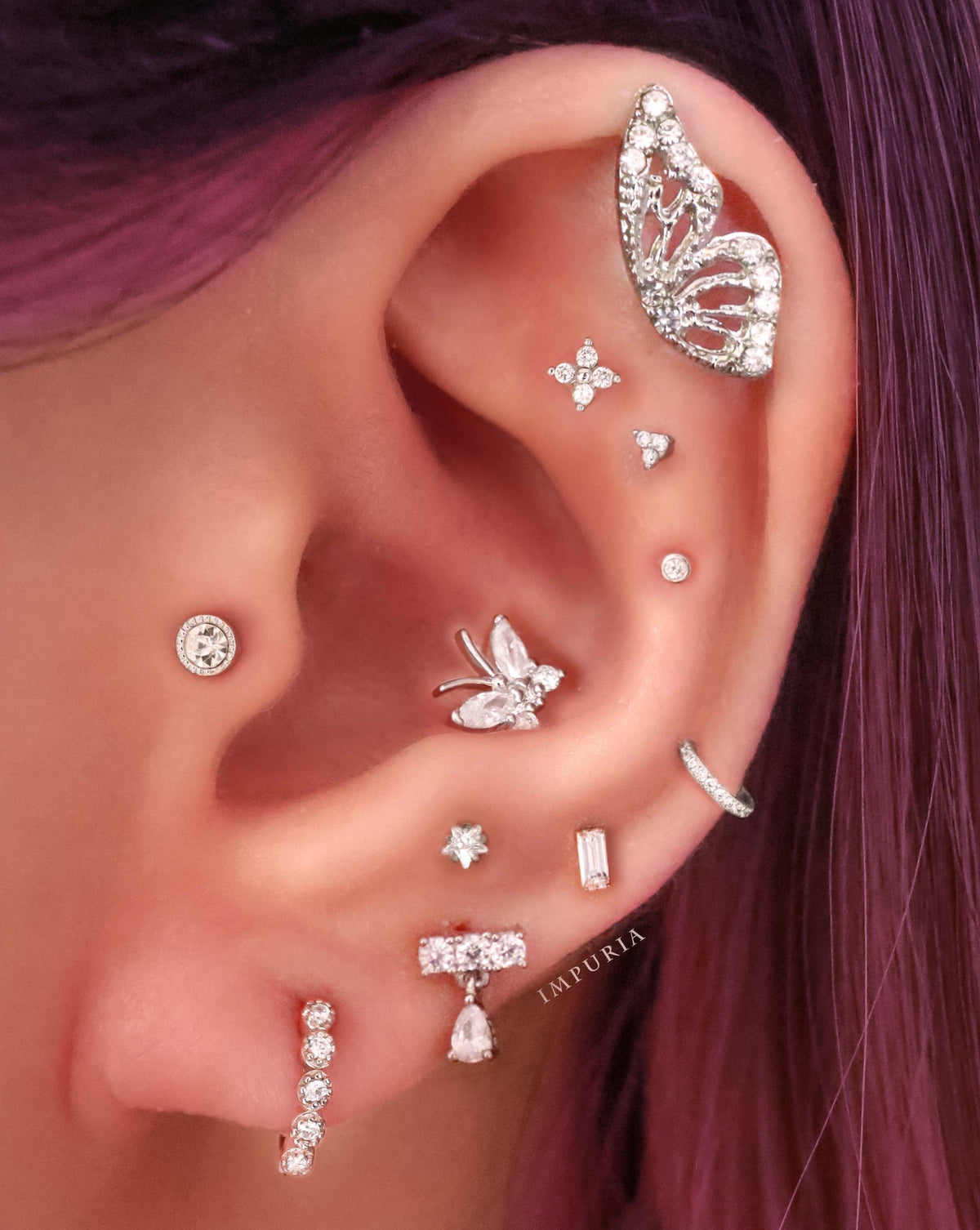 Cute Butterfly Ear Piercing Curation Placement Ideas for Women - ideias para piercing na orelha - www.Impuria.com