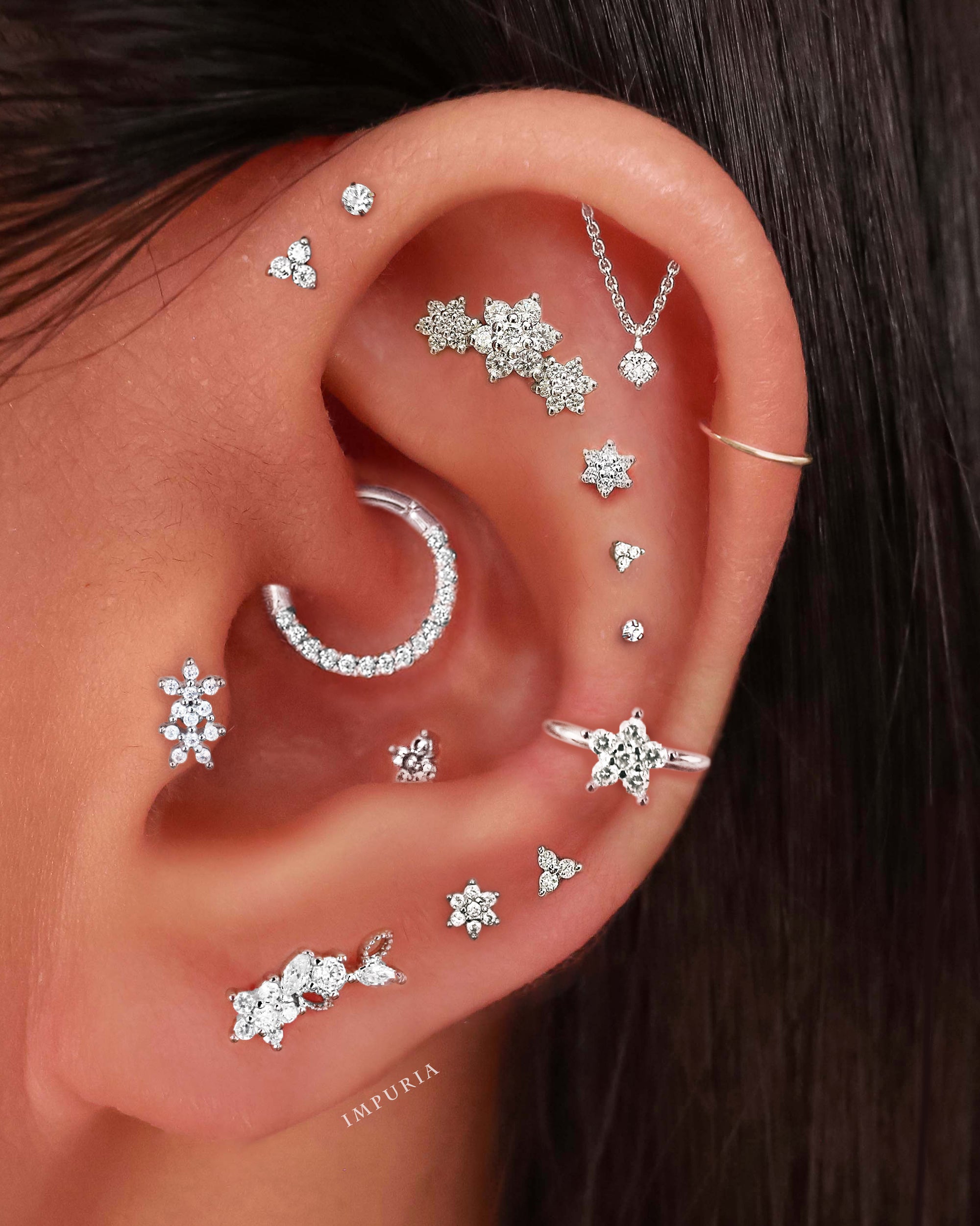 Trinity Gold Cartilage Earring Stud 18G Simple Ear Piercing Curation Ideas for Women - www.Impuria.com #earpiercings