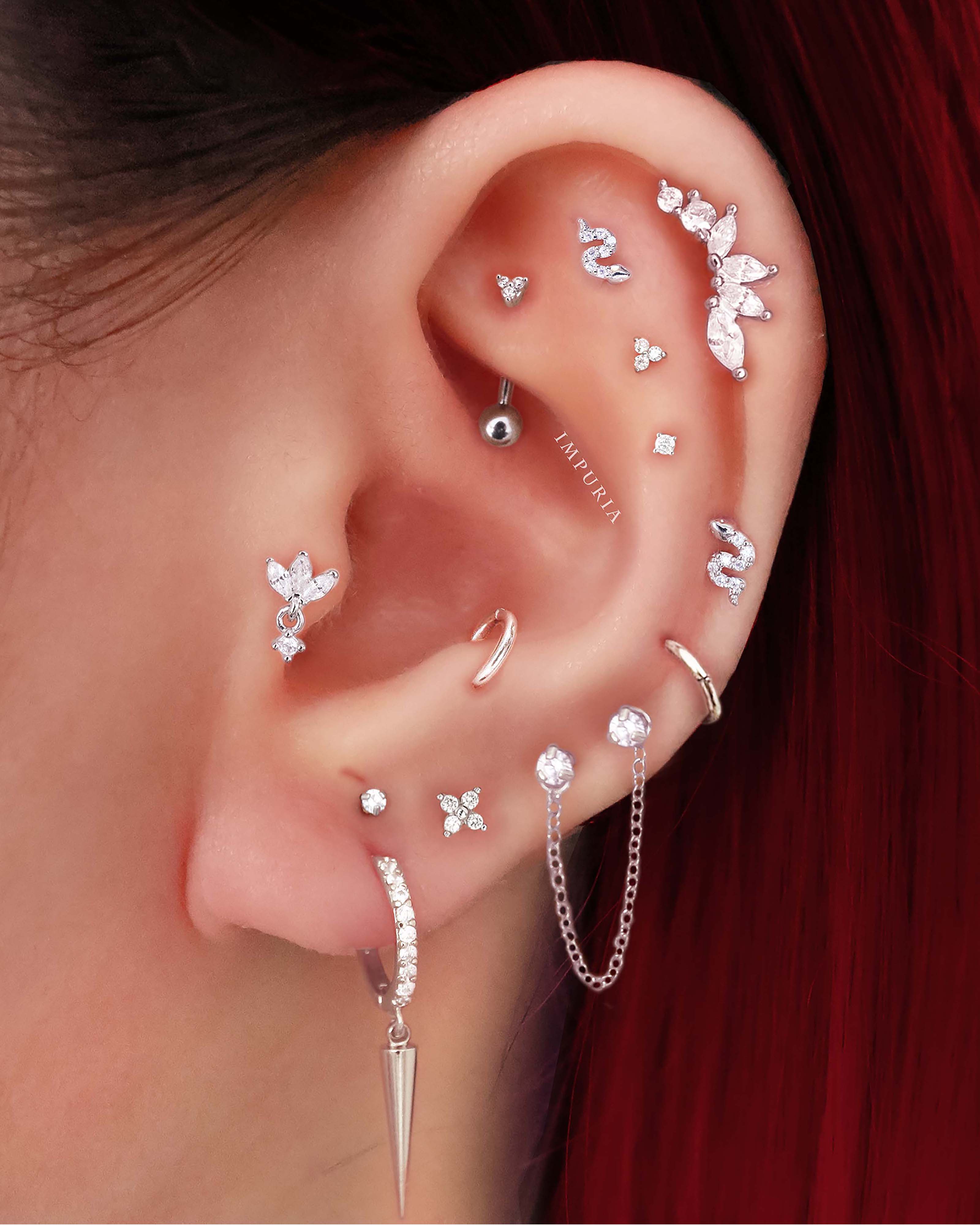 Trendy Cartilage Cluster Leaf Helix Cartilage Earring Stud Multiple Ear Piercing Curation Ideas for Women - www.Impuria.com #earpiercings 