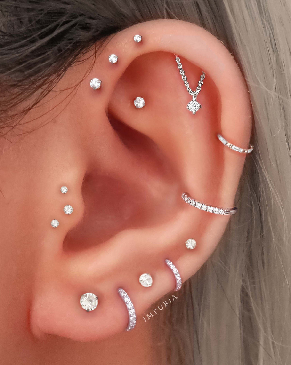 Pretty Chain Drop Stud Earring Multiple Ear Piercing Ideas for Women - www.Impuria.com #earpiercings 